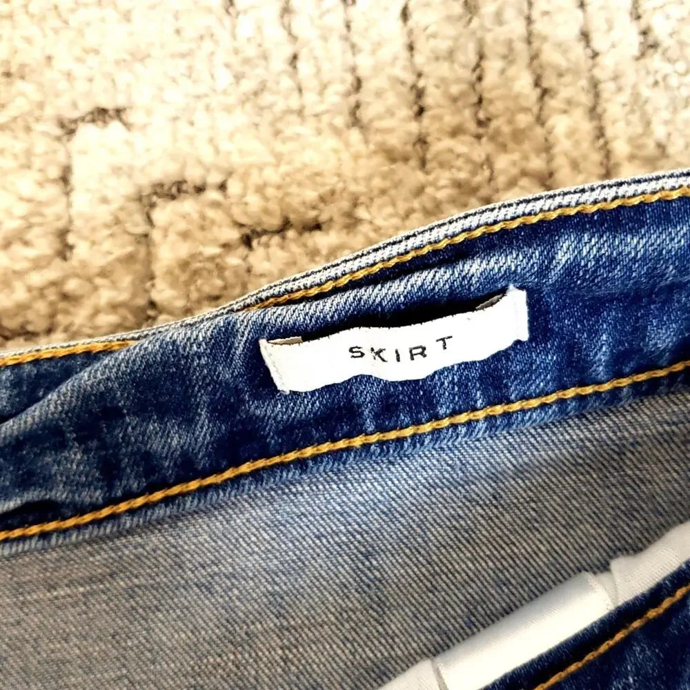 Kenneth Cole Reaction Denim Pencil Skirt Size 10 Stretch Knee Length